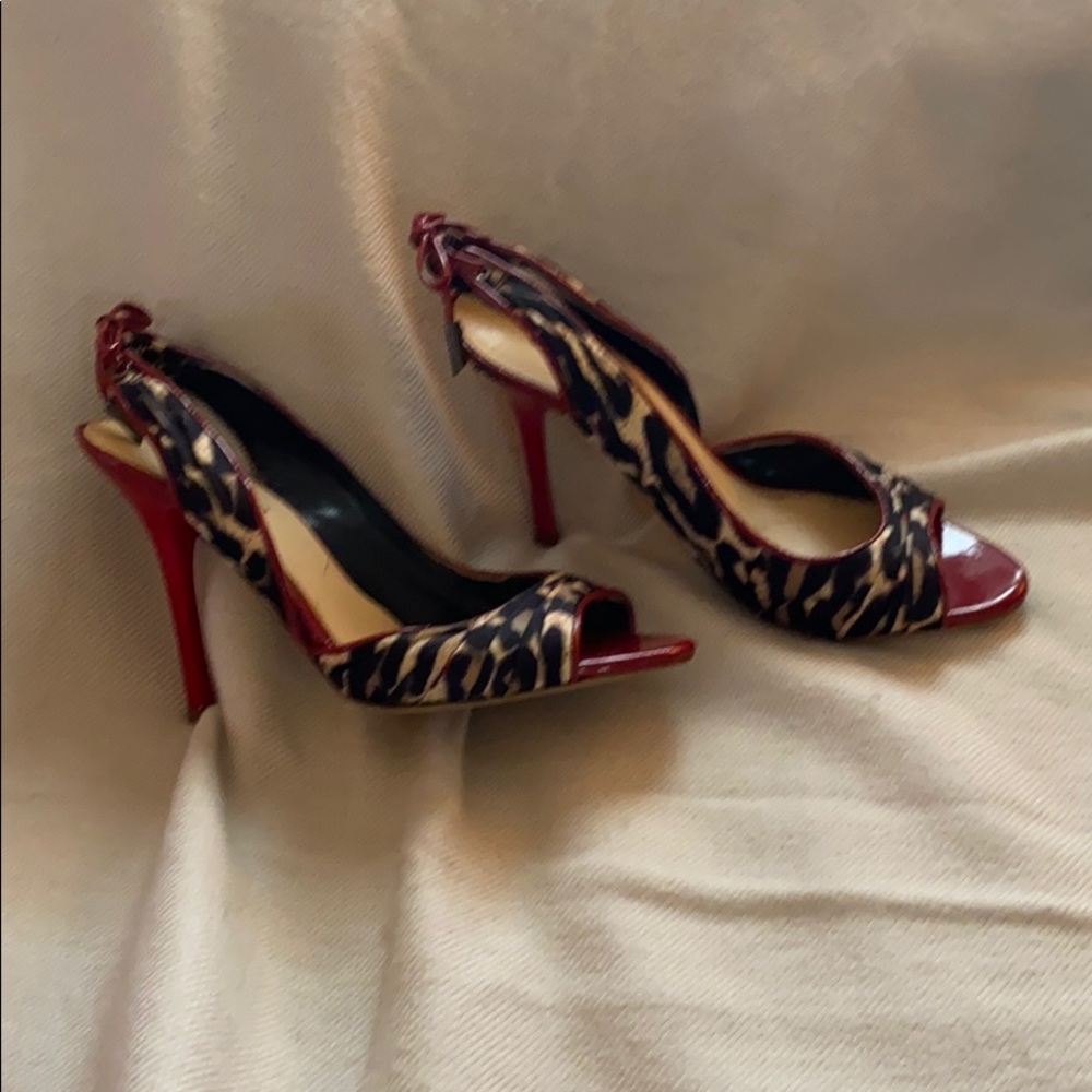 GUESS High heels